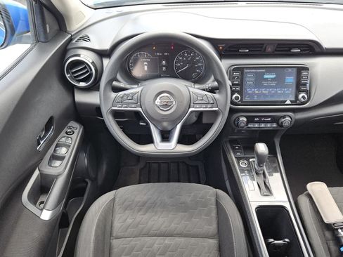 Used 2021 Nissan Kicks SV FWD image 5