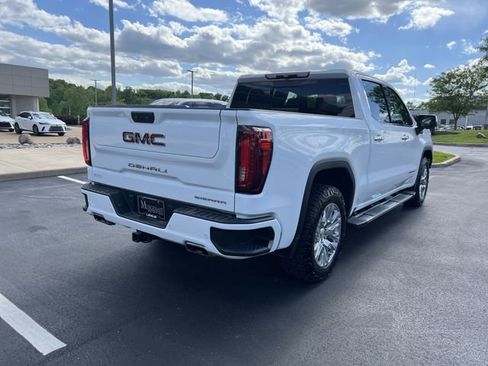 Used 2022 GMC Sierra 1500 Denali AWD/4WD image 3