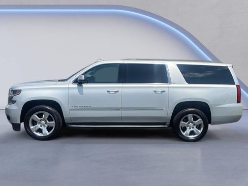 Used 2015 Chevrolet Suburban LT AWD/4WD image 3