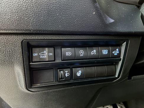 Used 2022 Toyota Tundra SR5 w/ TRD Off-Road Package AWD/4WD image 10