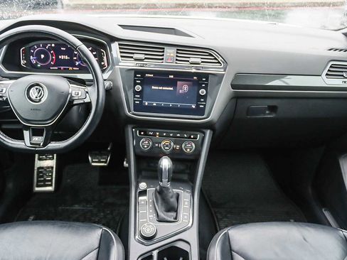 Used 2019 Volkswagen Tiguan SEL Premium R-Line image 11
