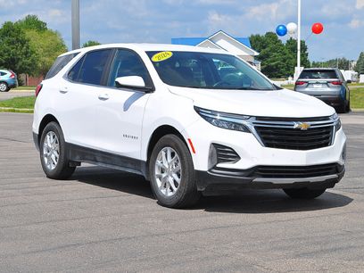 Used 2024 Chevrolet Equinox LT w/ LPO, Floor Liner Package
