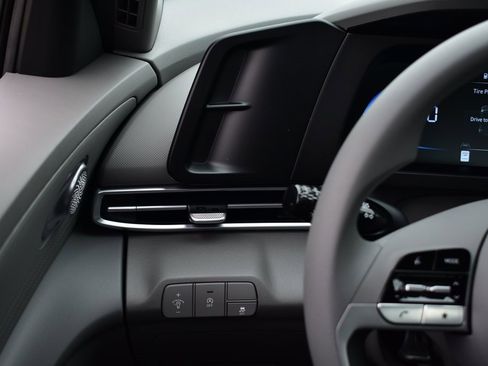 New 2026 Hyundai Elantra SE image 34