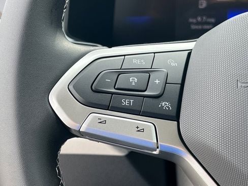 New 2025 Volkswagen Taos S image 15