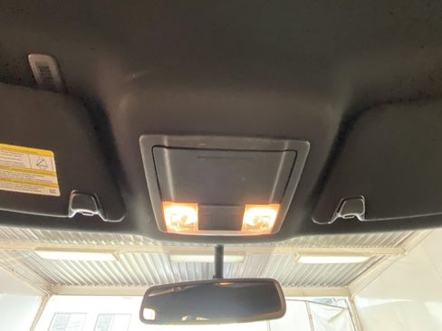 Used 2017 Ford Explorer XLT w/ Equipment Group 201A image 30