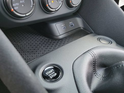 New 2027 Nissan Z Performance w/ Essentials Package (Sport) RWD image 9