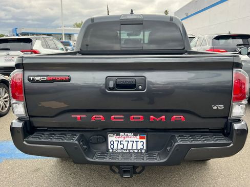 Used 2023 Toyota Tacoma TRD Sport w/ TRD Premium Sport Package AWD/4WD image 5