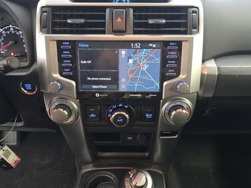 Used 2024 Toyota 4Runner SR5 Premium w/ Moonroof Package AWD/4WD image 11