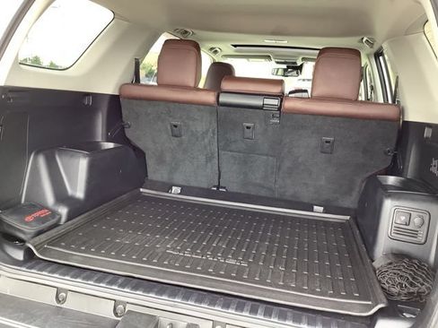 Used 2023 Toyota 4Runner Limited AWD/4WD image 8