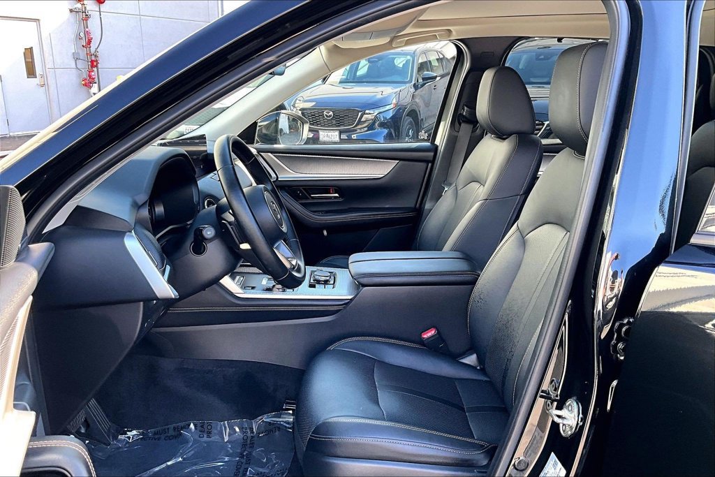 Certified 2025 MAZDA CX-70 Plug-In Hybrid w/ Premium Pkg AWD/4WD image 14