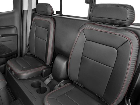 Used 2017 GMC Canyon SLE image 9