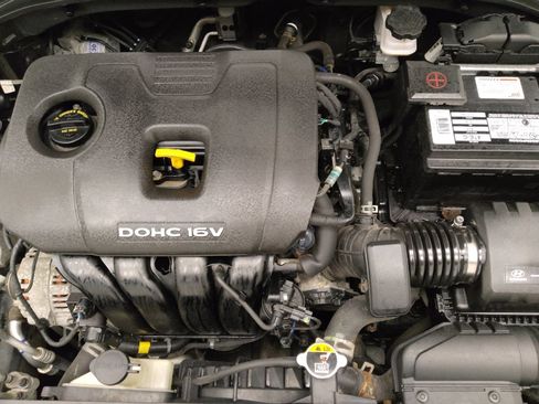 Used 2017 Hyundai Elantra Limited w/ Limited Ultimate Package 05 image 30