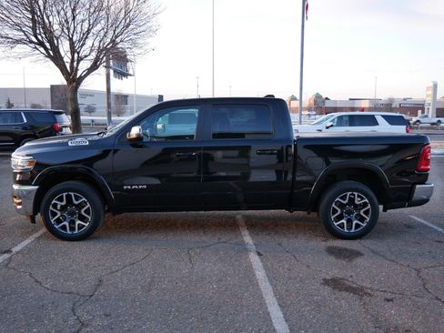 Used 2025 RAM 1500 Laramie image 6