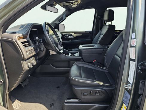 Used 2024 Chevrolet Tahoe Premier image 22