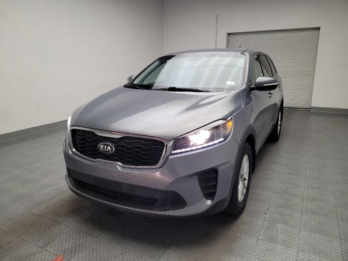 Used 2020 Kia Sorento LX FWD image 15