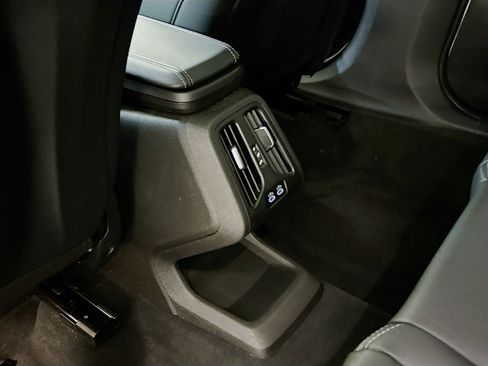 Used 2025 BMW X1 xDrive28i image 28