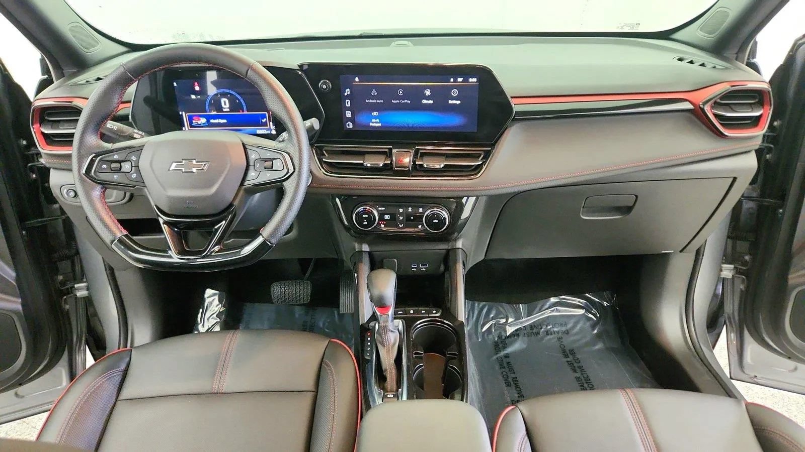 Used 2025 Chevrolet TrailBlazer RS w/ Convenience Package FWD image 44