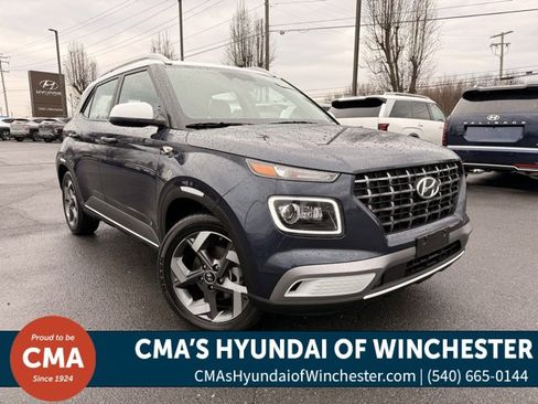 Certified 2025 Hyundai Venue Limited image 1