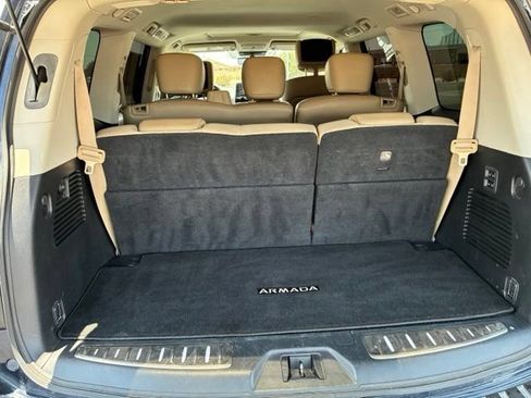 Used 2022 Nissan Armada Platinum RWD image 11