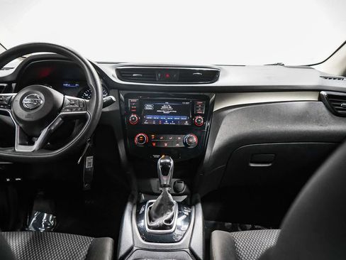 Used 2019 Nissan Rogue Sport S w/ Appearance Package image 13