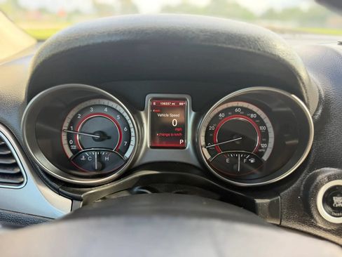 Used 2018 Dodge Journey Crossroad AWD/4WD image 14