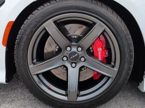 Used 2018 Dodge Charger SRT Hellcat w/ Harman/Kardon Audio Group RWD image 11