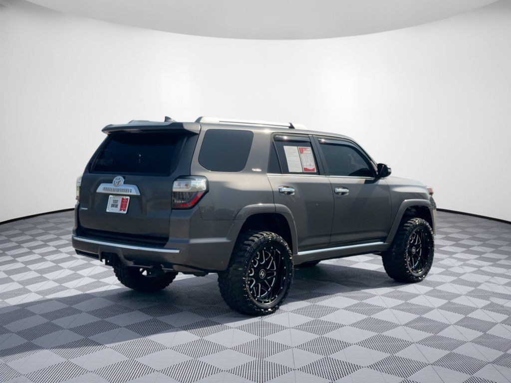Used 2022 Toyota 4Runner Limited AWD/4WD image 13