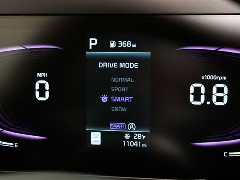 Certified 2024 Kia Sportage LX image 12