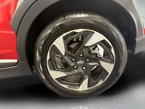 Certified 2025 Subaru Crosstrek 2.5i Limited w/ Crosstrek Mirror Package AWD/4WD image 35