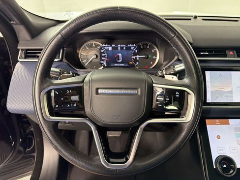 Used 2022 Land Rover Range Rover Velar R-Dynamic S AWD/4WD image 11