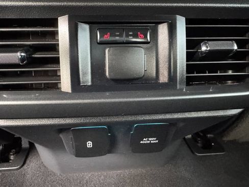 Used 2023 Ford F150 Lariat w/ Equipment Group 502A High AWD/4WD image 18