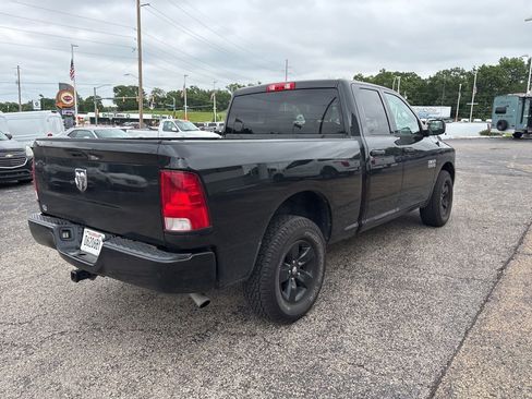 Used 2017 RAM 1500 Express AWD/4WD image 7