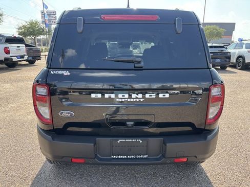 Certified 2023 Ford Bronco Sport Outer Banks w/ Tech Package image 3