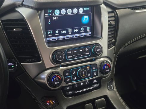 Used 2019 Chevrolet Tahoe LT image 15