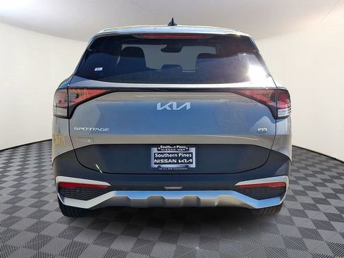 Certified 2024 Kia Sportage LX image 6