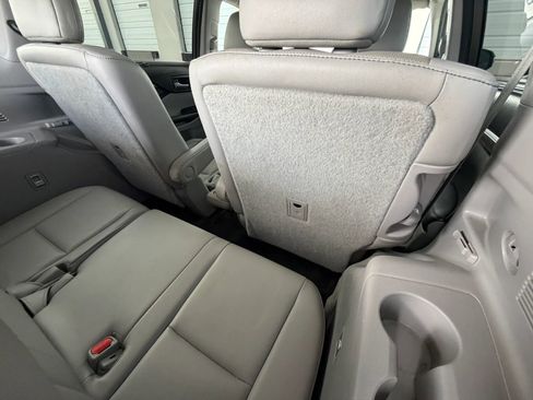 Used 2016 Toyota Highlander Limited Platinum image 20