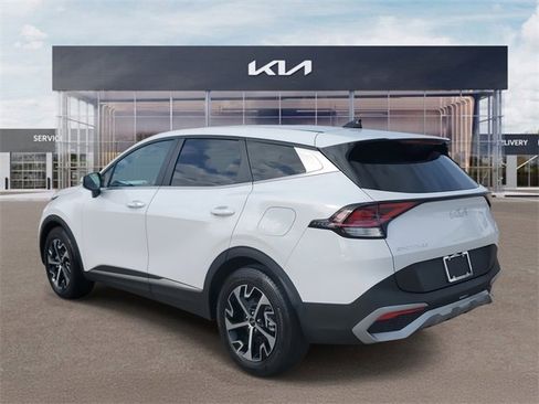Certified 2023 Kia Sportage EX image 4