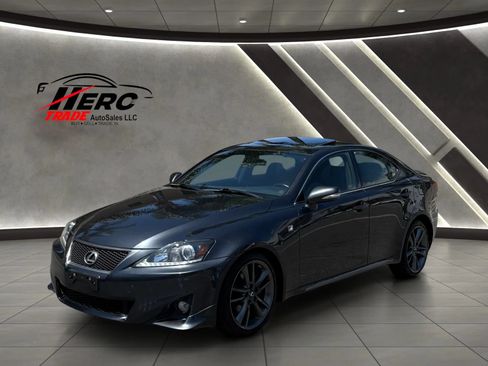 Used 2011 Lexus IS 250 w/ F-Sport Pkg w/Summer Tires RWD image 7