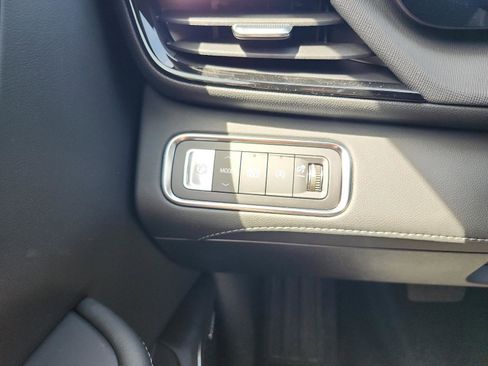 New 2026 Buick Enclave Preferred FWD image 17