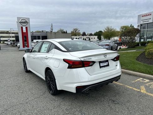 New 2026 Nissan Altima 2.5 SV w/ SV Special Edition Package AWD/4WD image 6