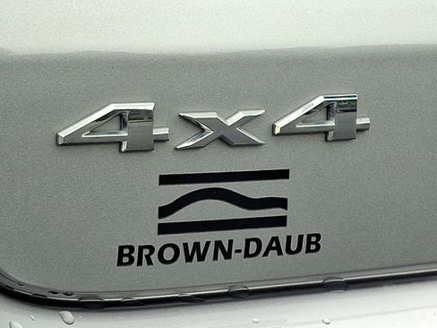 Certified 2022 Jeep Compass Limited AWD/4WD image 29