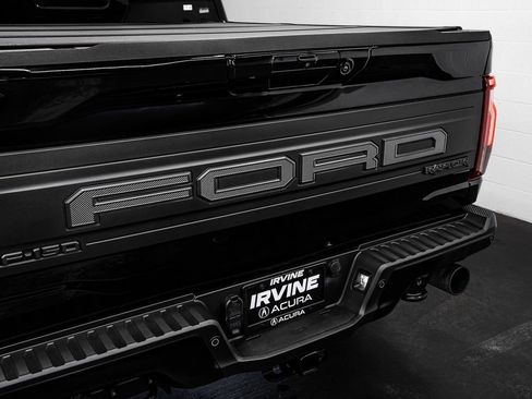 Used 2025 Ford F150 Raptor AWD/4WD image 15