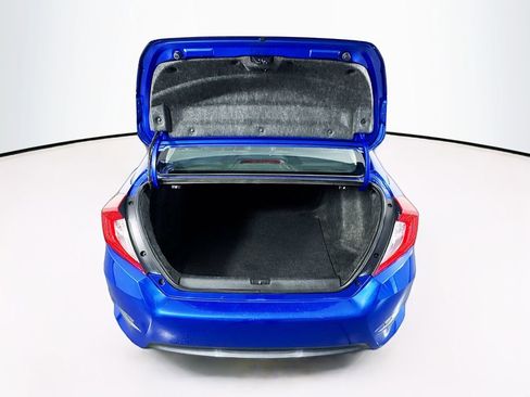 Used 2016 Honda Civic Touring image 23