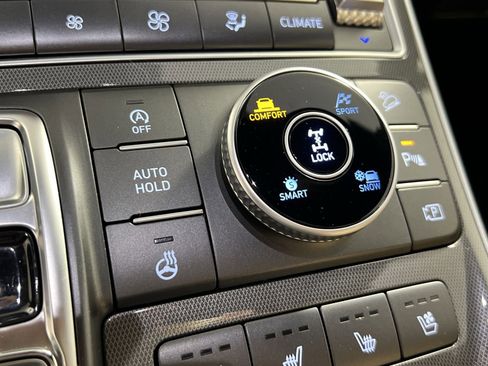 Used 2022 Hyundai Santa Fe Calligraphy image 34