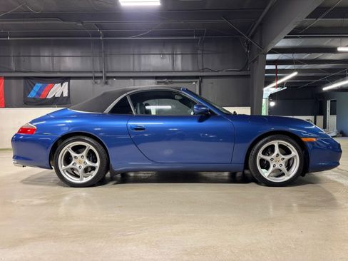 Used 2002 Porsche 911 Cabriolet image 19