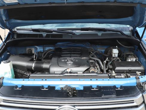 Used 2019 Toyota Tundra Limited AWD/4WD image 30