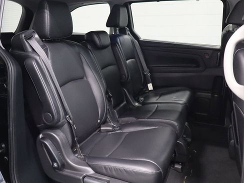 Used 2023 Honda Odyssey EX-L image 17