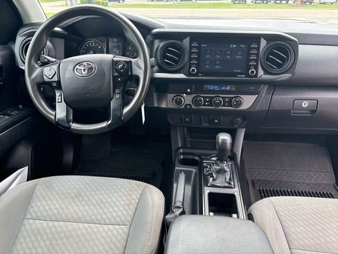 Used 2022 Toyota Tacoma SR w/ SX Package AWD/4WD image 3