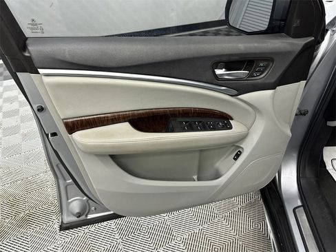 Used 2017 Acura MDX SH-AWD w/ Technology Package image 11