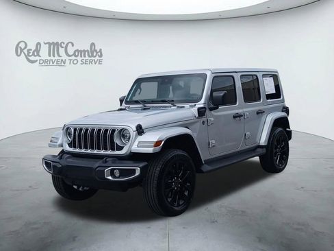 Used 2024 Jeep Wrangler Unlimited Sahara w/ Technology Group AWD/4WD image 1